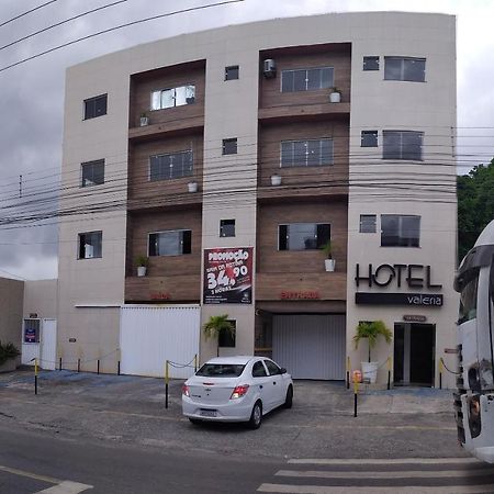 Oyo Hotel Valeria Salvador Bagian luar foto