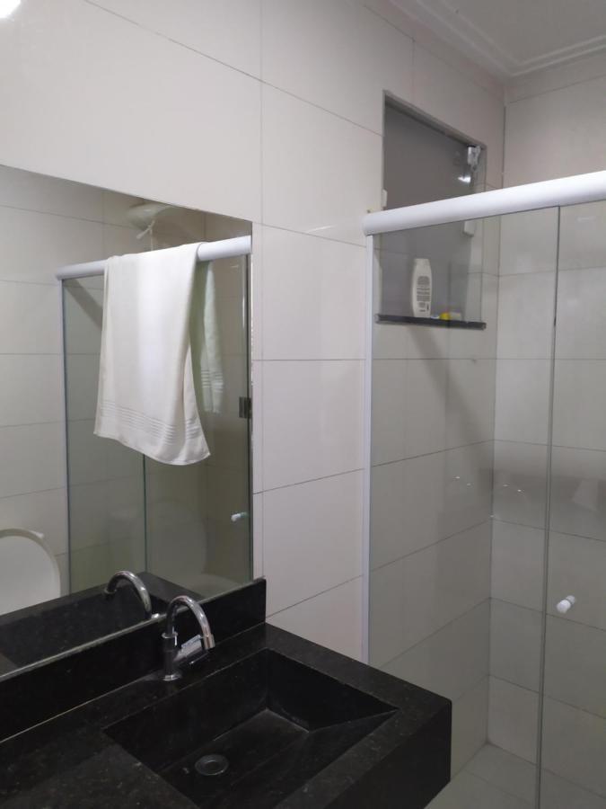 Oyo Hotel Valeria Salvador Bagian luar foto
